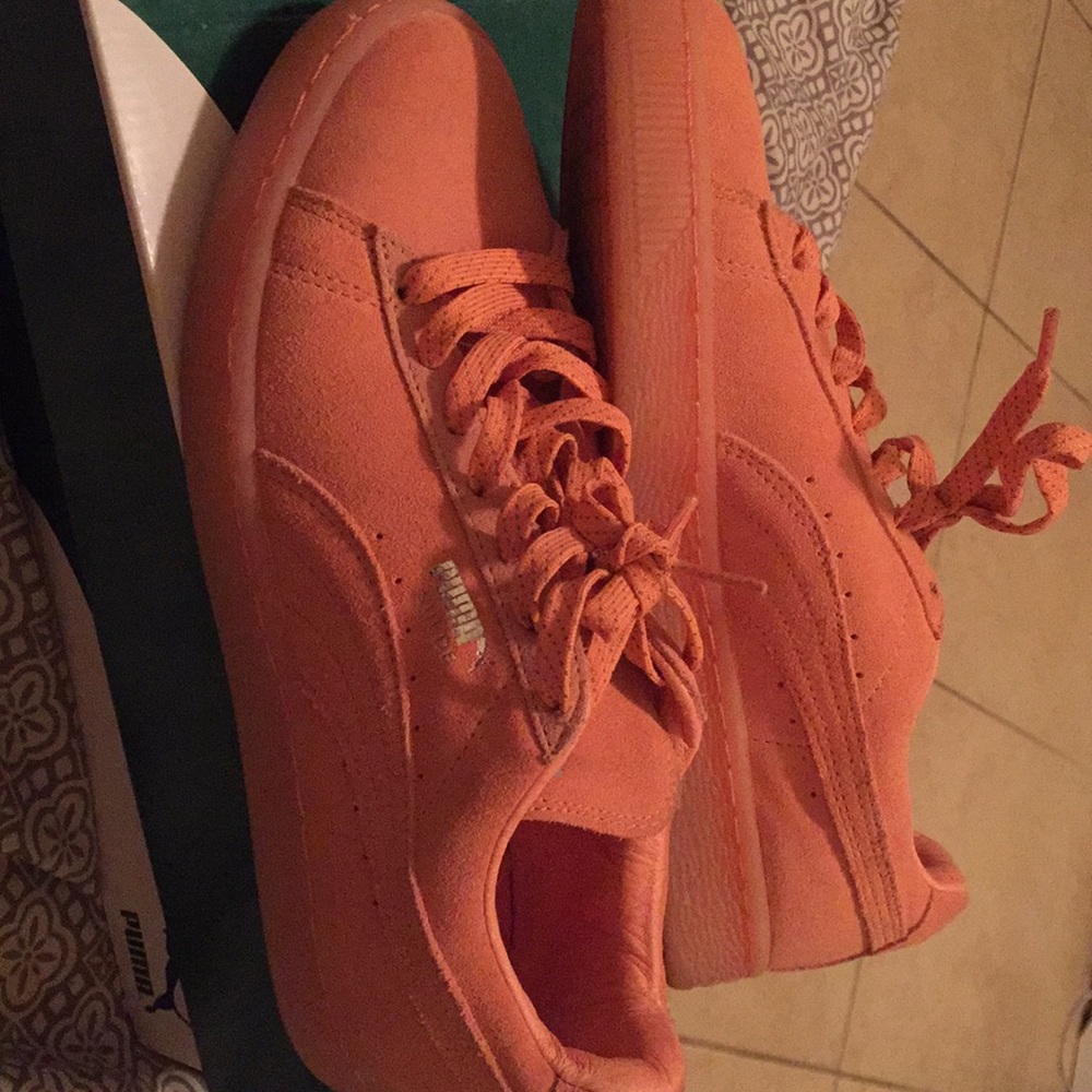 Puma Suede Mono Shoes- dessert flower/ coral pink